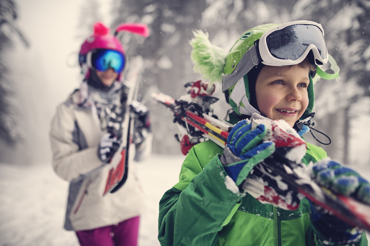 http://Kids%20Carrying%20Skis%20On%20A%20Beautiful%20Winter%20Day